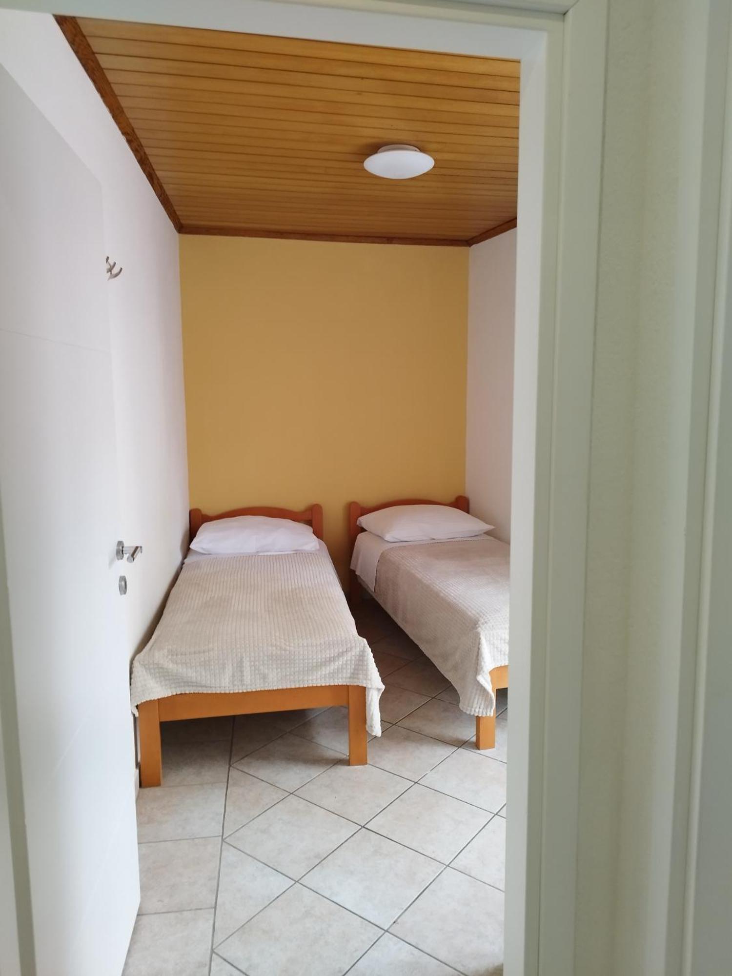 Guesthouse Lion Split Buitenkant foto